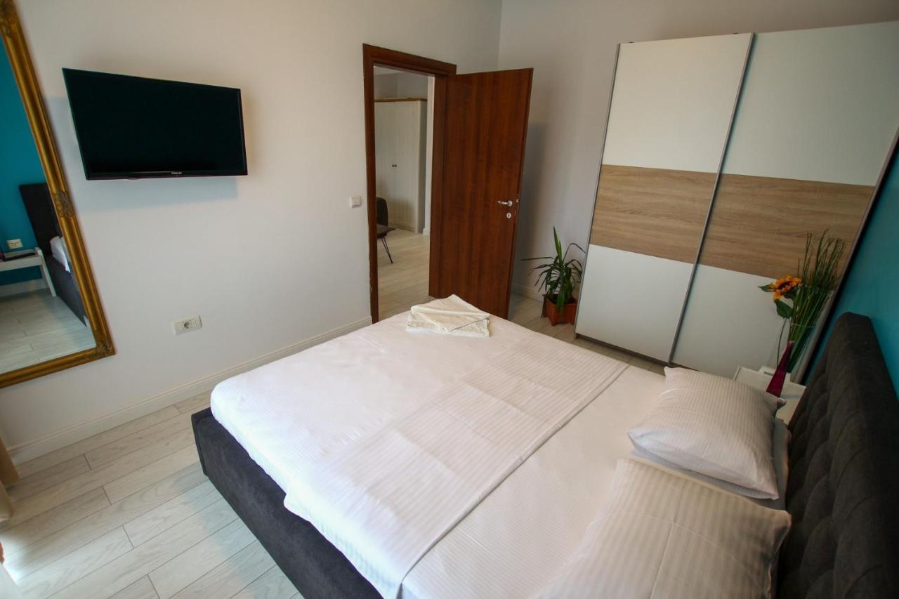 Fratelli Apartments Summerland Mamaia Exterior foto