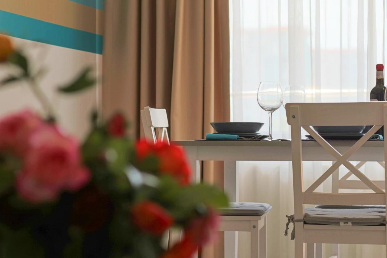 Fratelli Apartments Summerland Mamaia Exterior foto