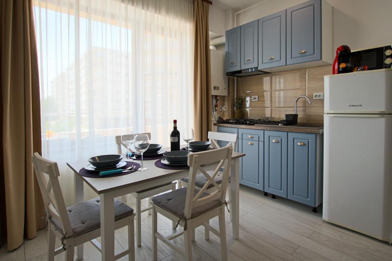 Fratelli Apartments Summerland Mamaia Exterior foto