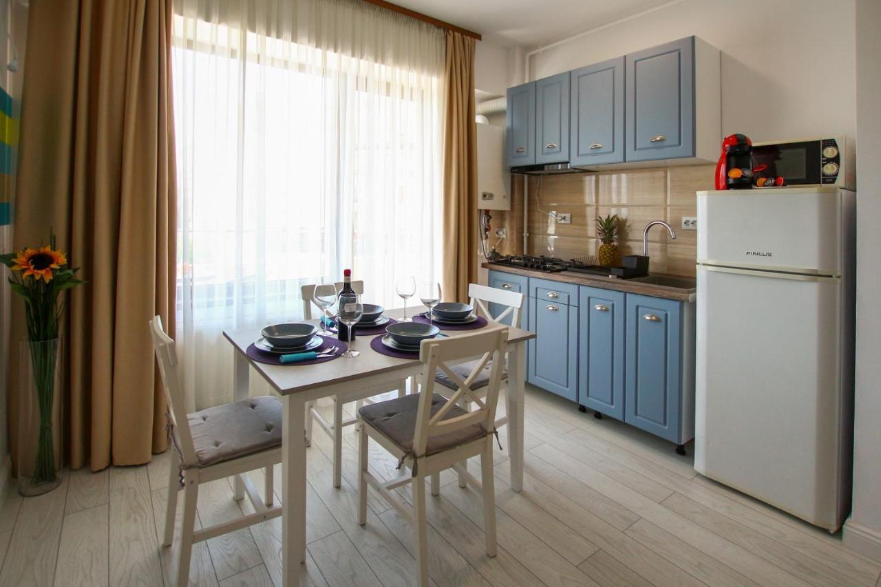 Fratelli Apartments Summerland Mamaia Exterior foto
